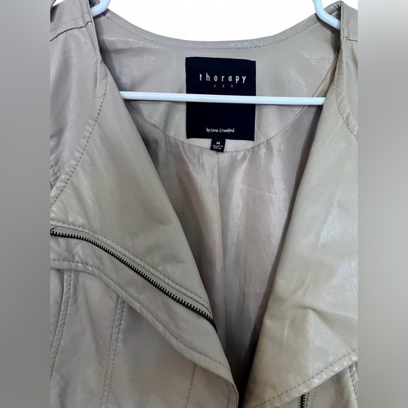 Therapy Beige Faux Leather Jacket for Women size Medium - Picture 2 of 8